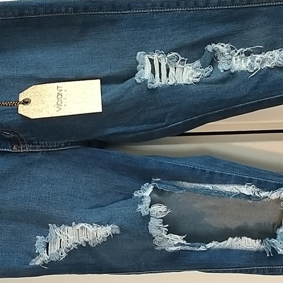 VIBRANT m.i.u., Destroyed Denim Jeans with Raw Hem 3(W25) - Picture 2 of 15